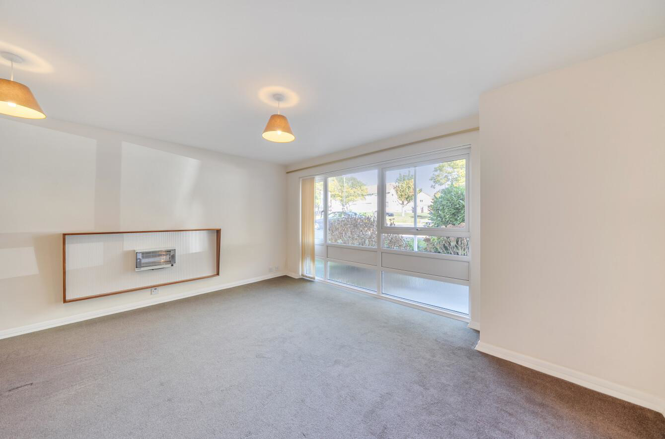 Davidson Frost-Wellings, DFW, Hardwick Court, Livi