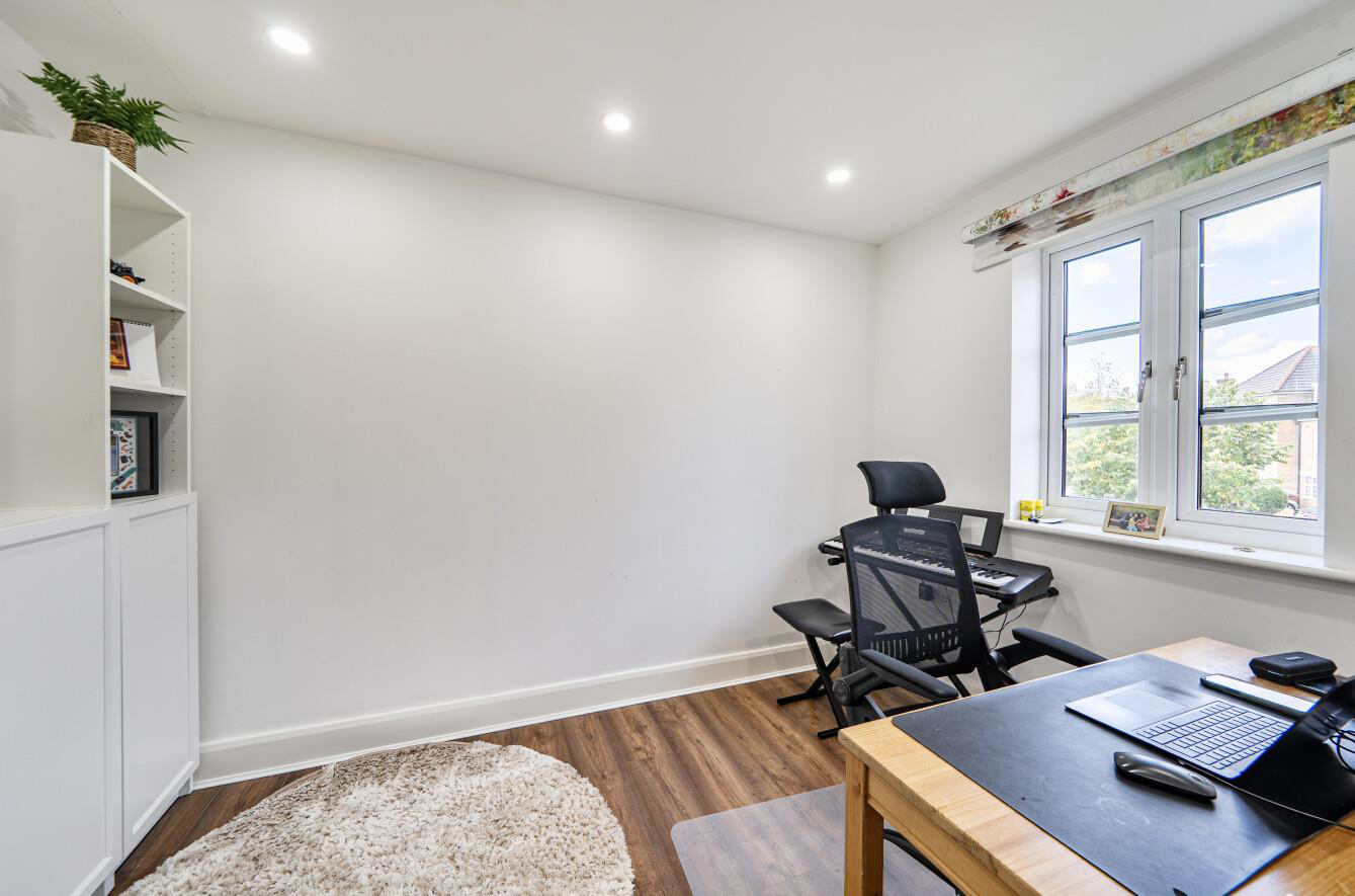 Goodhall Close, Stanmore, HA7, photo 16