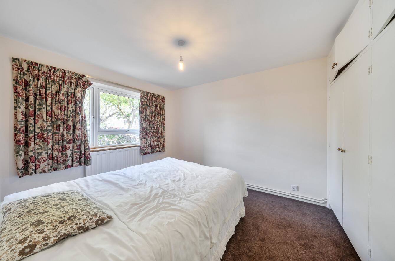 Davidson Frost-Wellings, DFW, Hardwick Court, Bedr