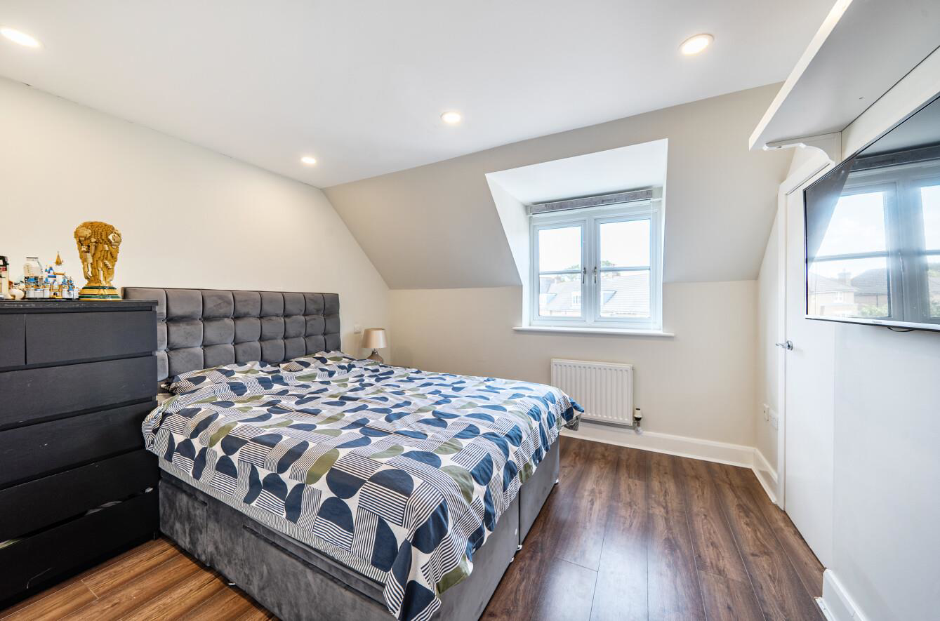 Goodhall Close, Stanmore, HA7, photo 13
