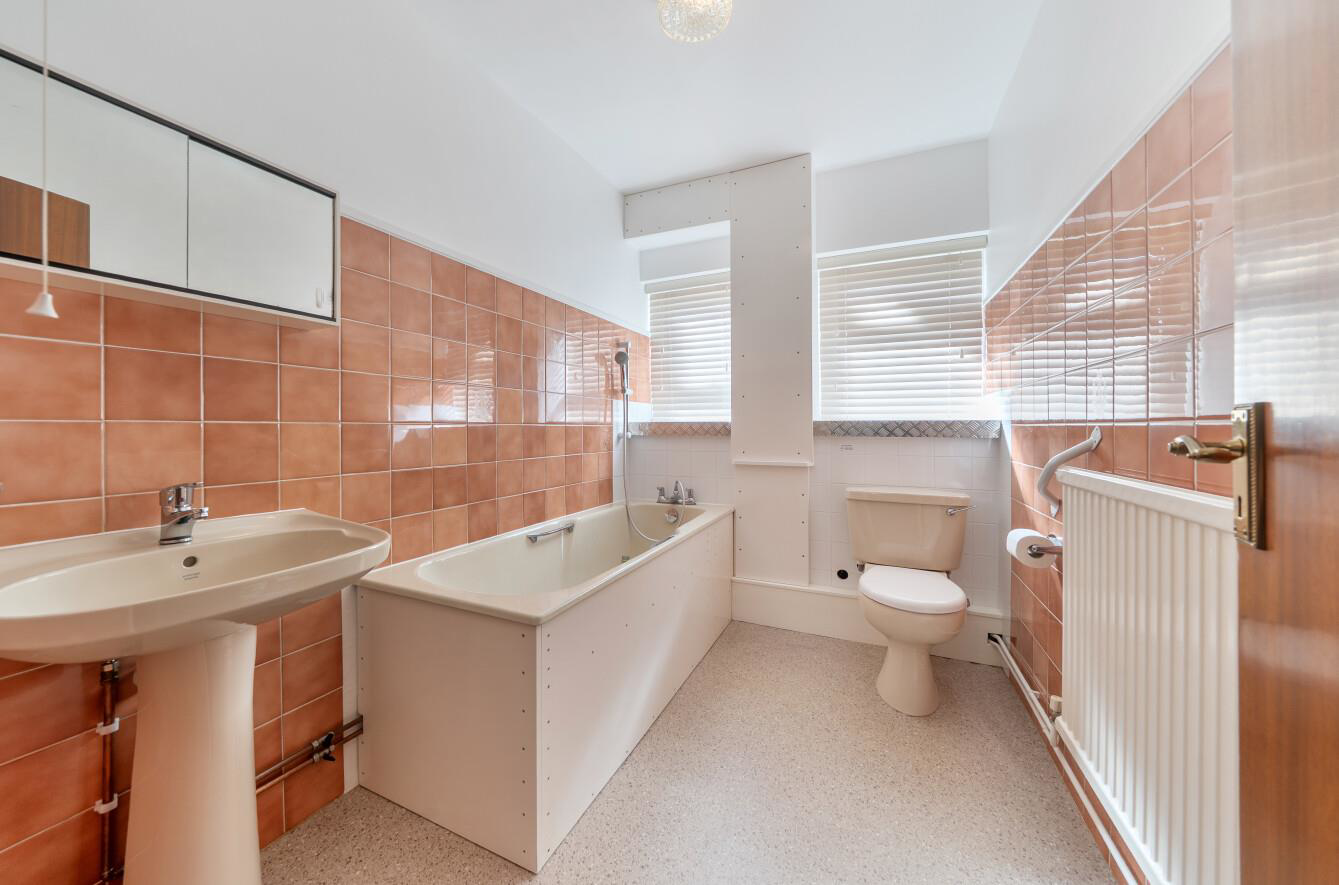 Davidson Frost-Wellings, DFW, Hardwick Court, Bath