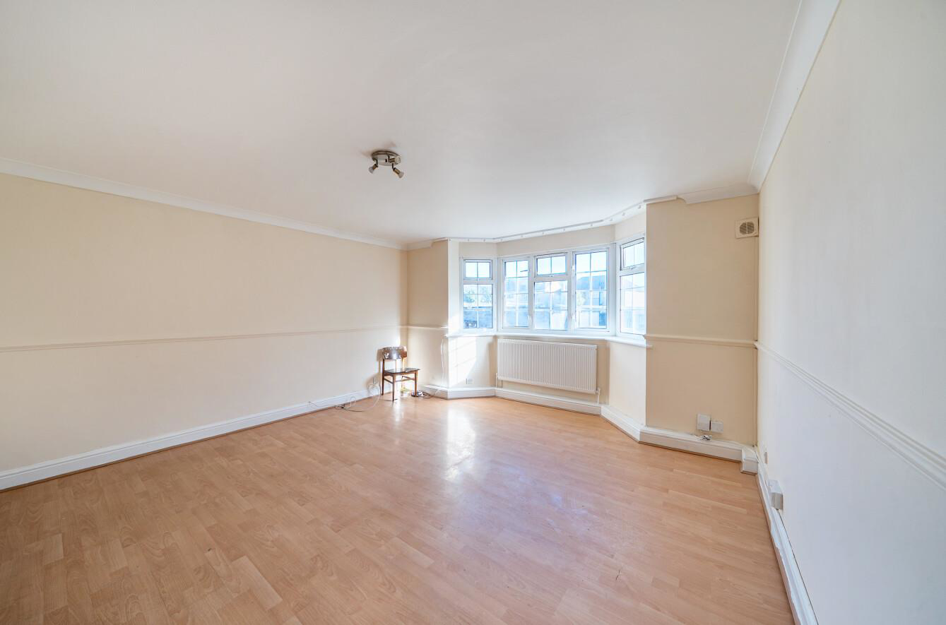 Copley Road, Stanmore, HA7, photo 2
