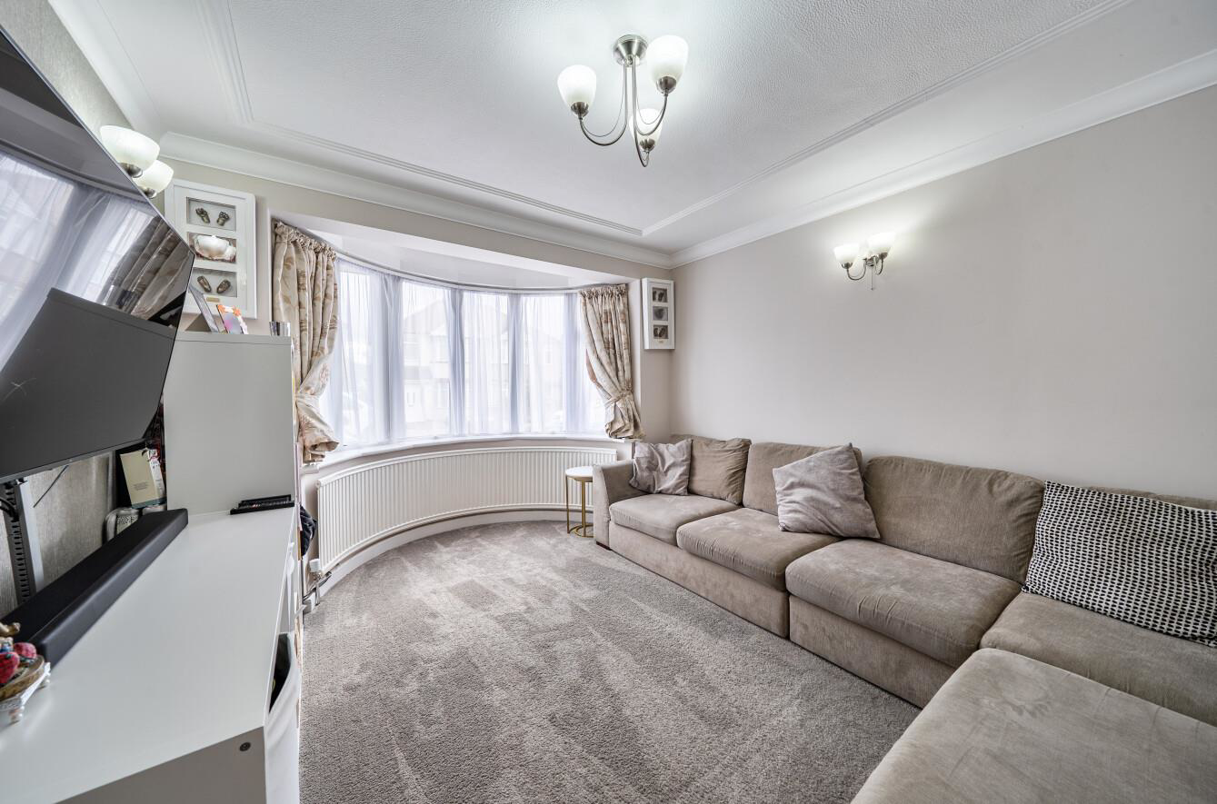 Derby Avenue, Harrow, HA3, photo 2