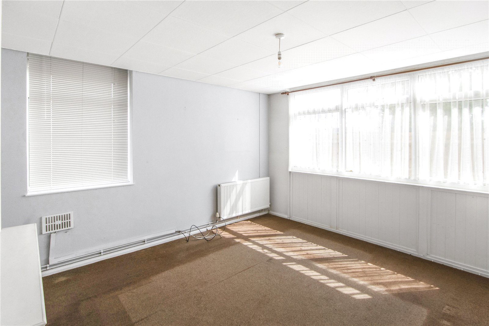 Towcester Road Former School Bungalow, Colebrook, Swindon, SN3, photo 3