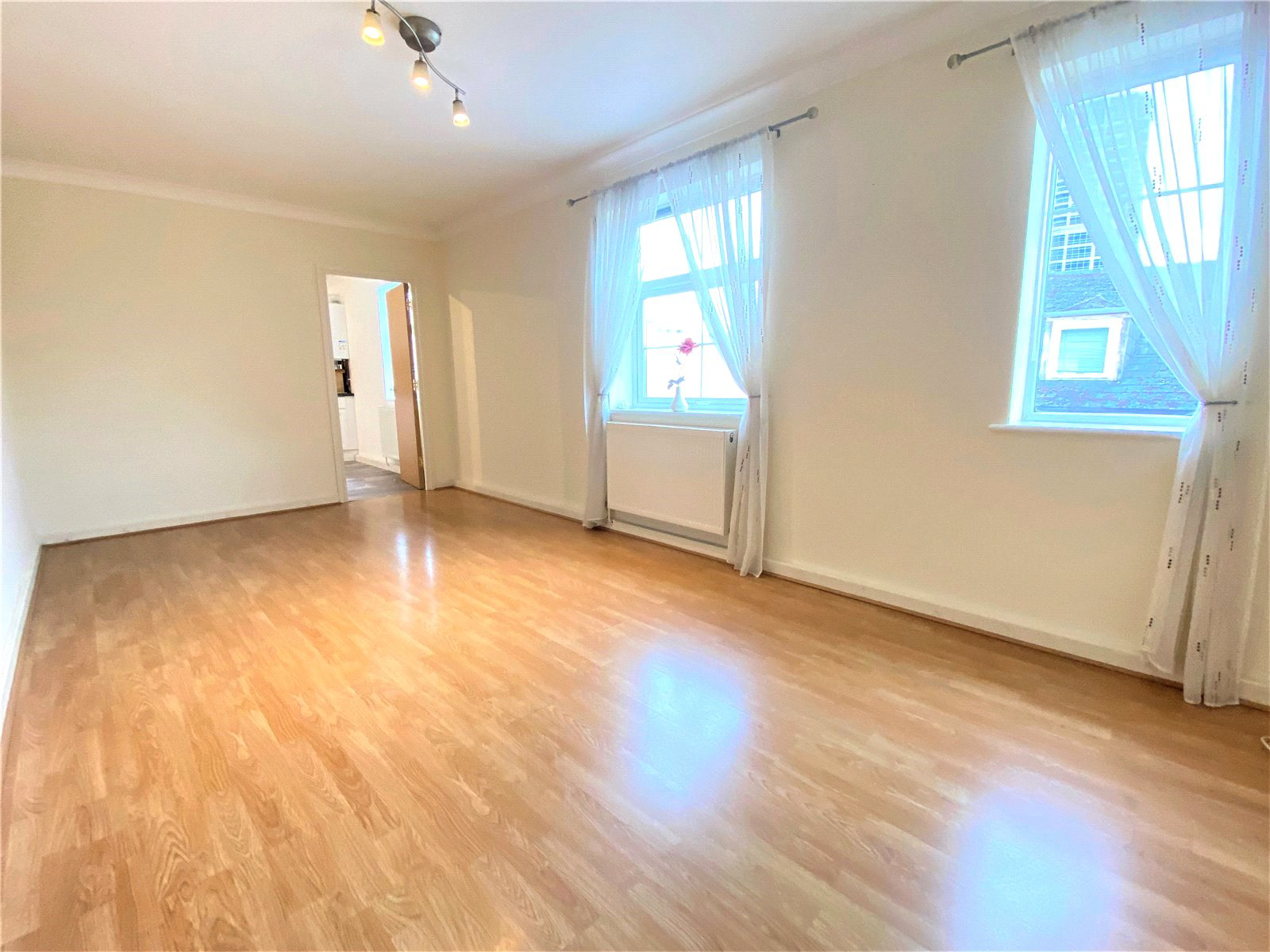 Holbrook Way, Swindon, Wiltshire, SN1, photo 4