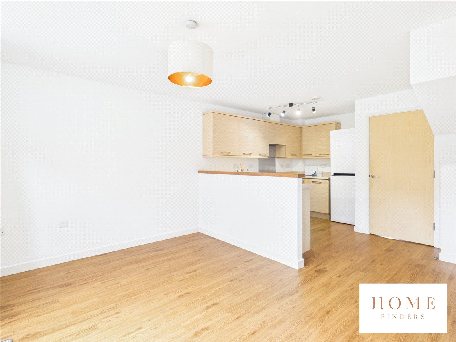 Cloatley Crescent, Royal Wootton Bassett, Wiltshire, SN4, photo 3