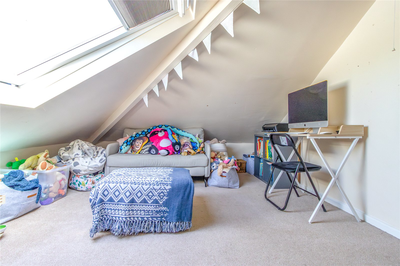 Cheney Manor Road, Swindon, SN2, photo 16
