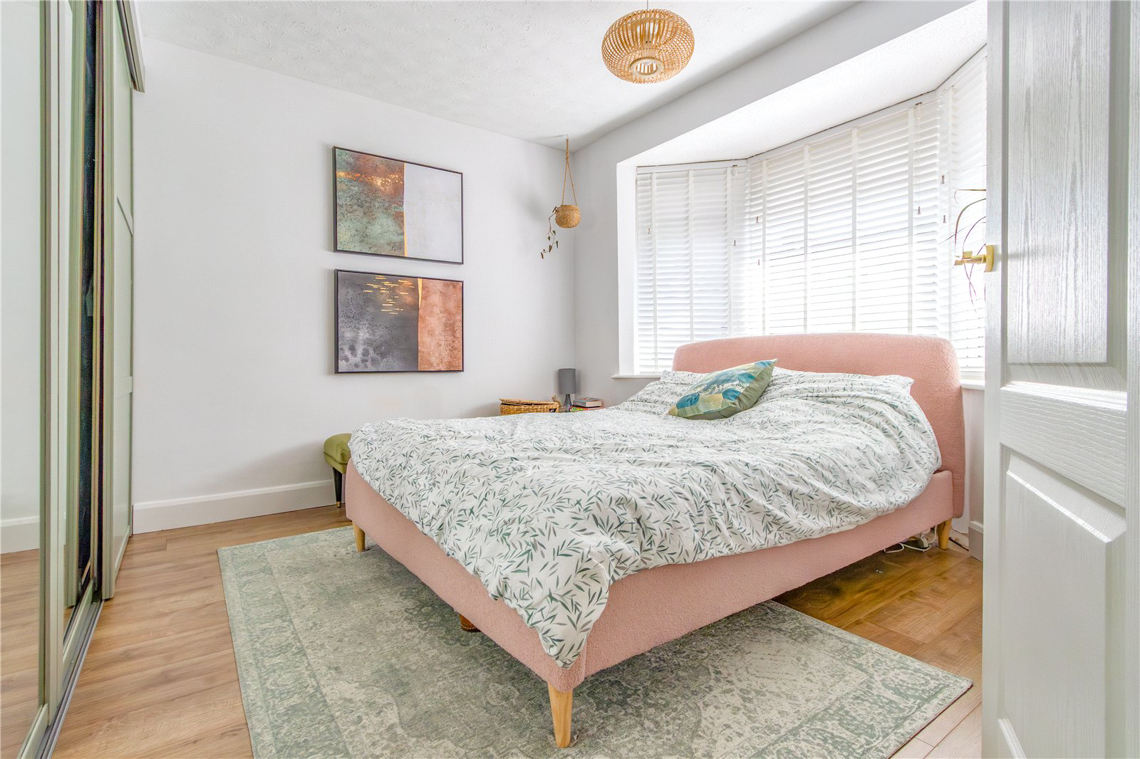 Cheney Manor Road, Swindon, SN2, photo 8