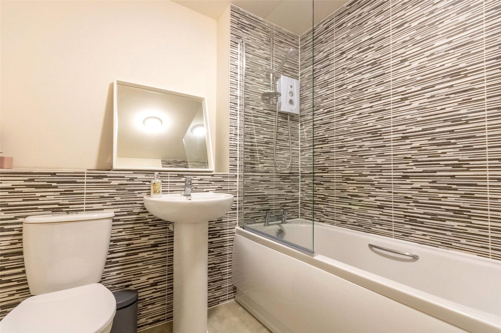 Smiths House, Smiths Lane, Swindon, Wiltshire, SN3, photo 9