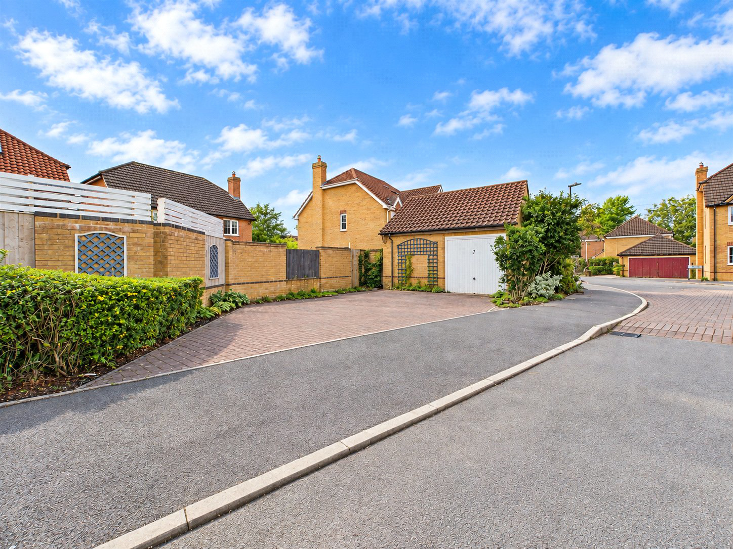 Tracy Close, Abbey Meads, Swindon, Wiltshire, SN25, photo 19