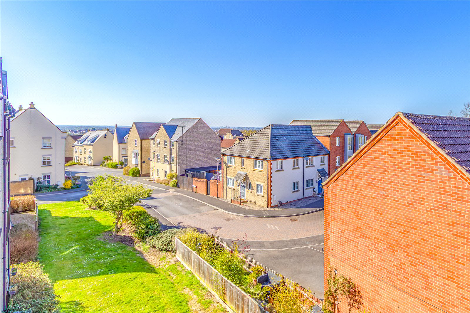 Smart Close, Redhouse, Swindon, SN25, photo 12