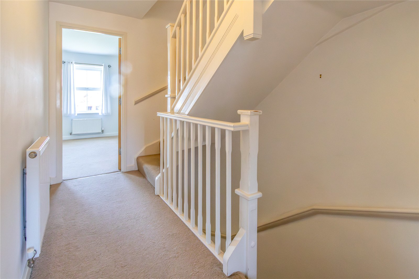 3 Cloatley Crescent, Royal Wootton Bassett, Wiltshire, SN4 7FH, photo 6