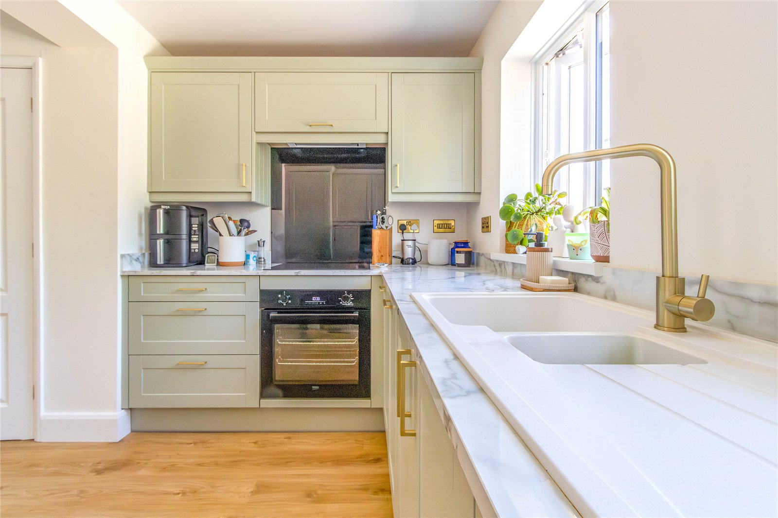 33 Cheney Manor Road, Swindon, SN2 2NT