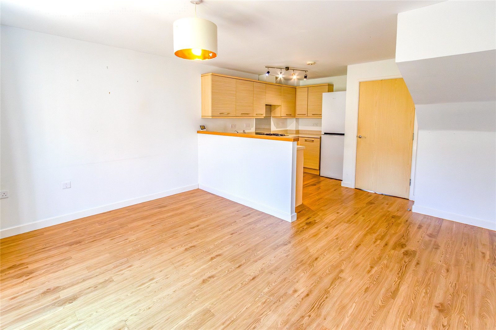 3 Cloatley Crescent, Royal Wootton Bassett, Wiltshire, SN4 7FH, photo 4