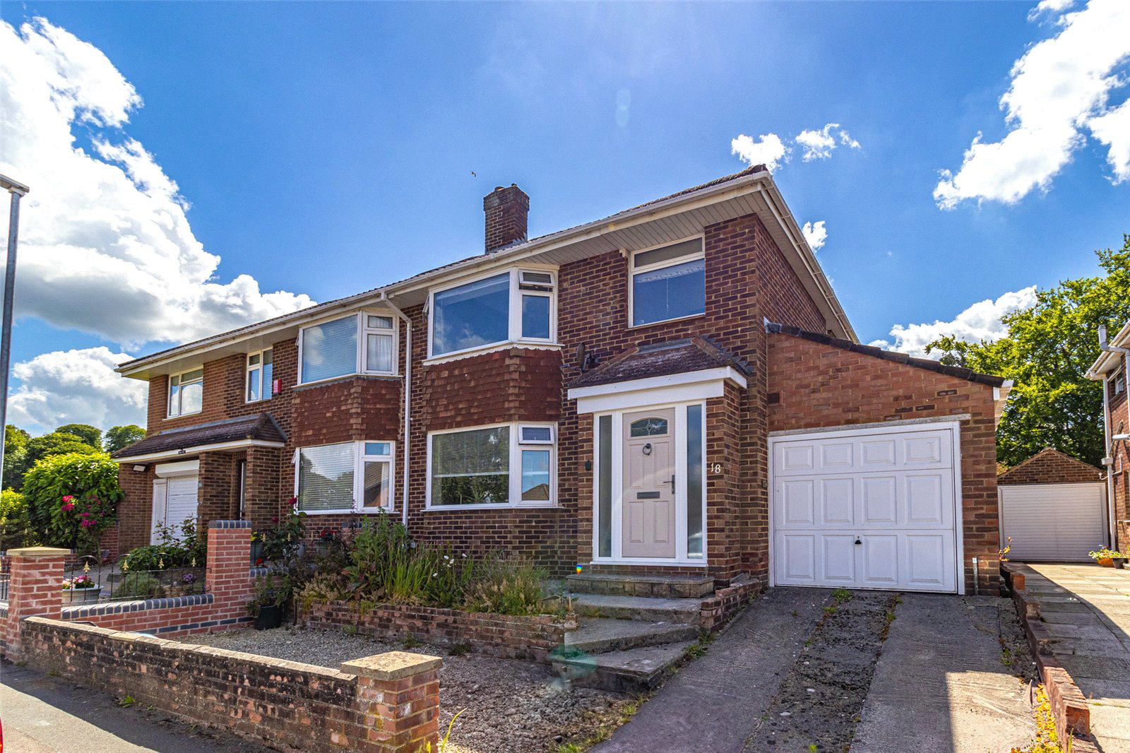 18 Falmouth Grove, Parklands, Swindon, Wiltshire, SN3 1EJ