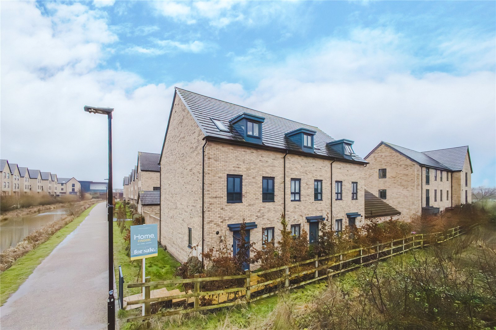 8 Semington Strand, Wichelstowe, Swindon, SN1 7DJ