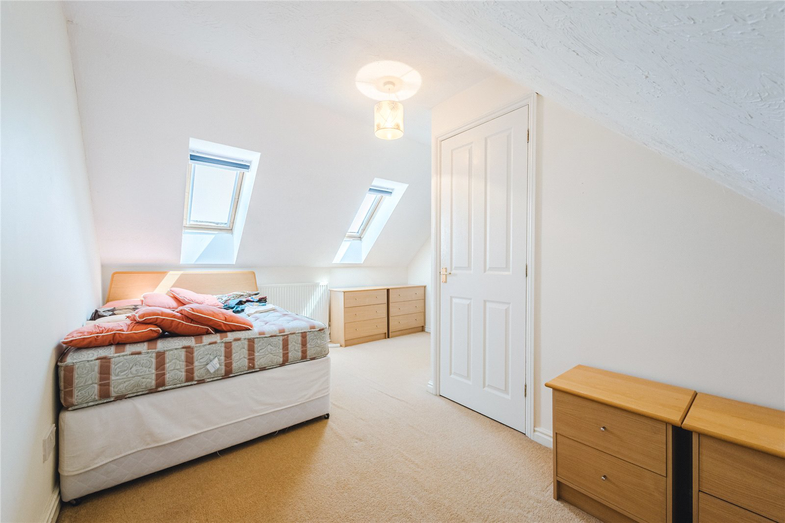 Grovely Close, Peatmoor Village, Swindon, Wiltshire, SN5, photo 8