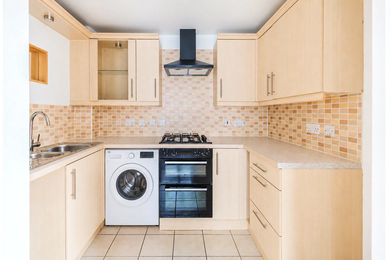 Deneb Drive, Oakhurst, Swindon, Wiltshire, SN25, photo 4