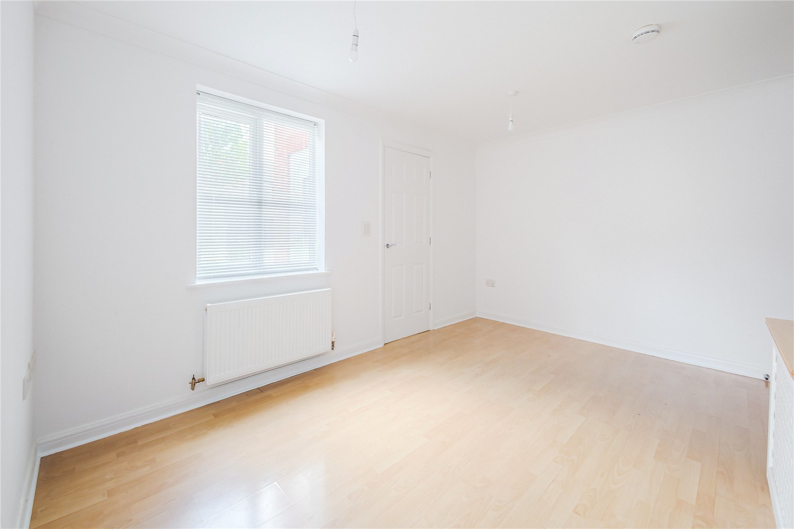 Deneb Drive, Oakhurst, Swindon, Wiltshire, SN25, photo 2