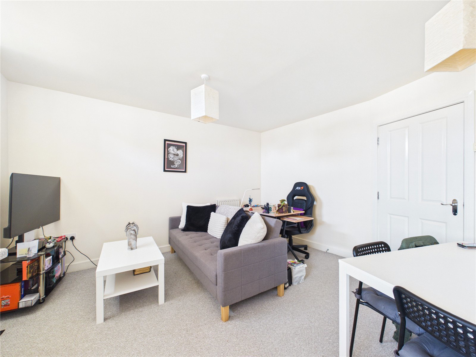 Britten Road, Redhouse, Swindon, Wiltshire, SN25, photo 2
