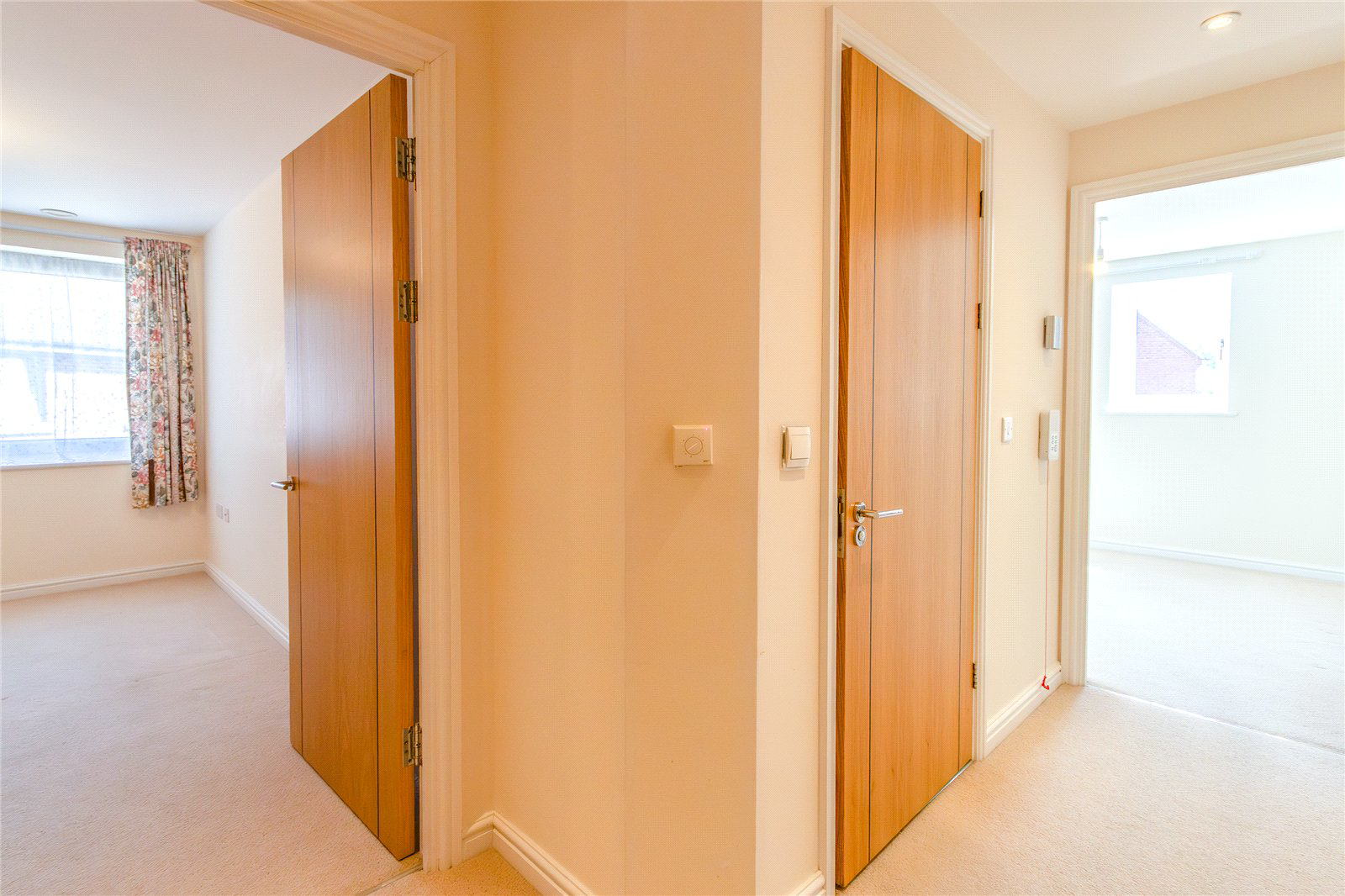 Blunsdon Court, Lady Lane, Swindon, Wiltshire, SN25, photo 6