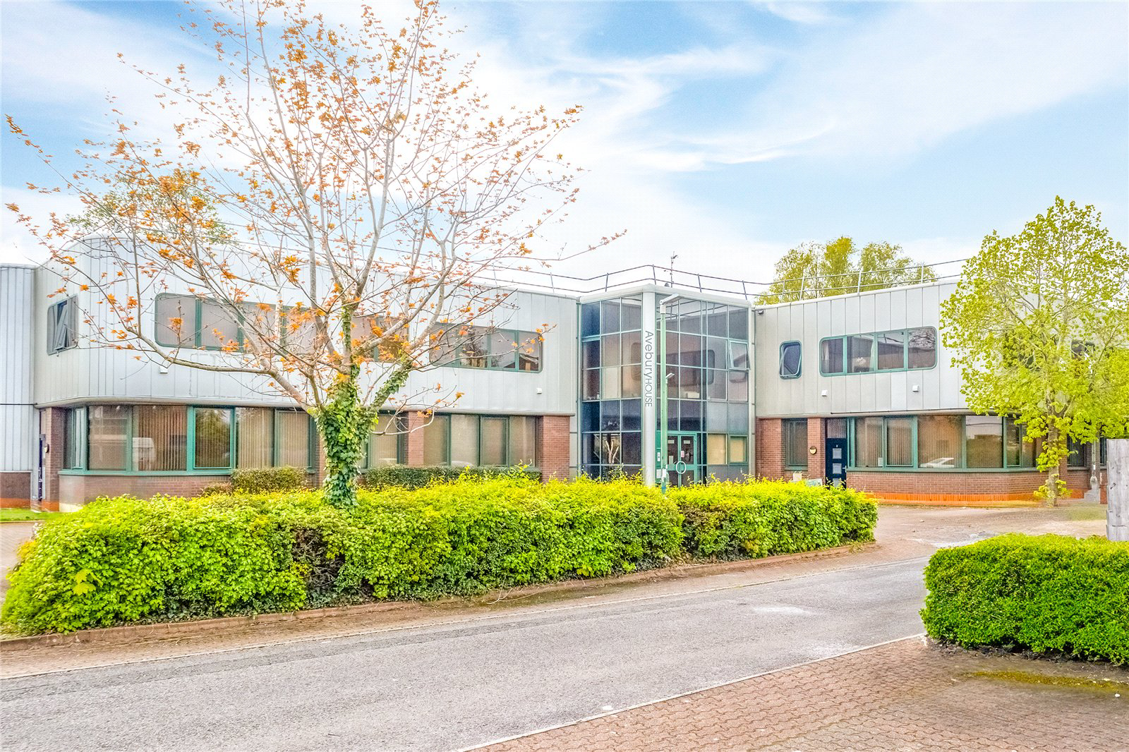 Avebury House, Bentham Close, Westlea, Swindon, SN5, photo 2