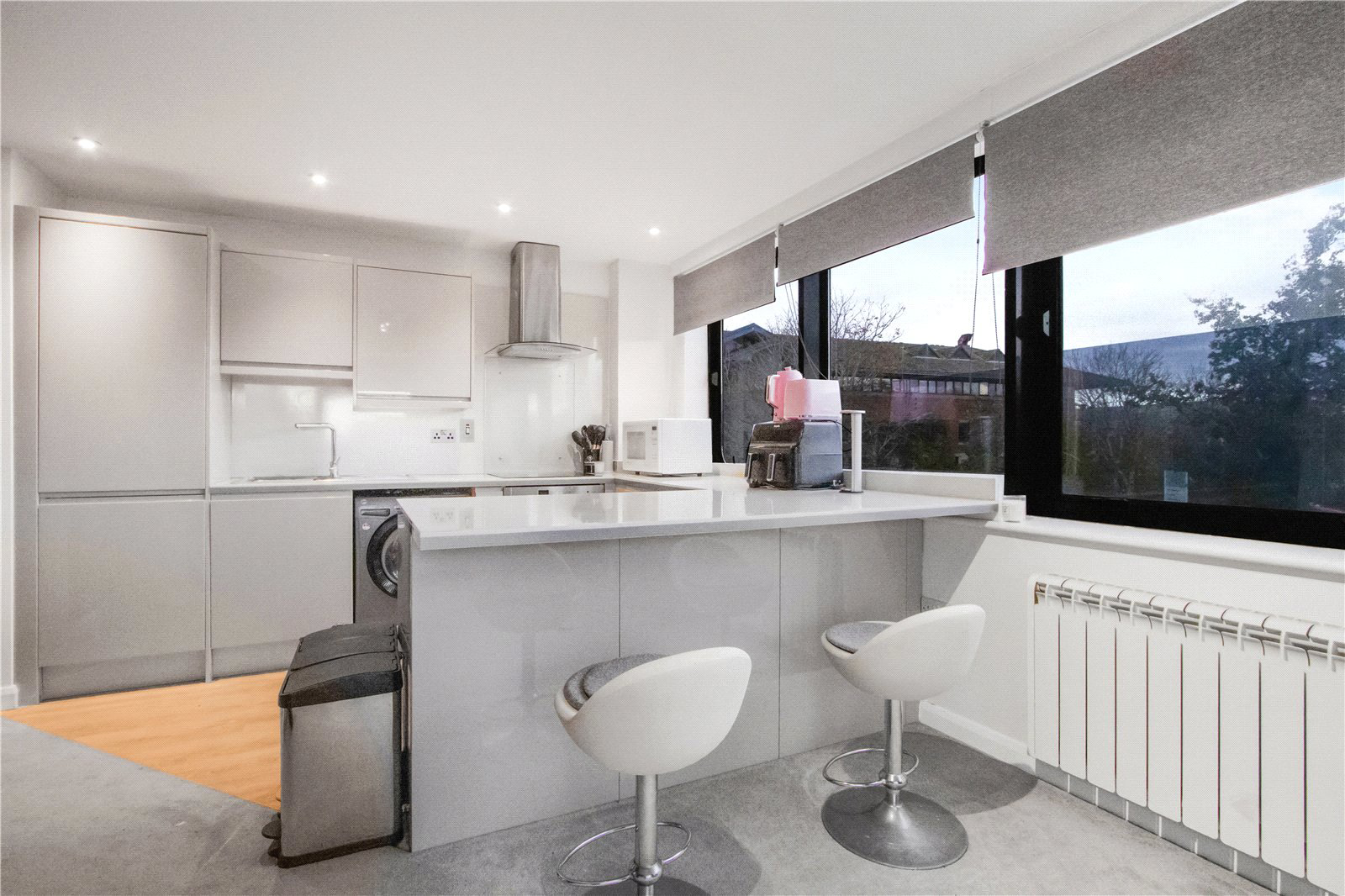 Avebury House, Bentham Close, Westlea, Swindon, SN5, photo 4