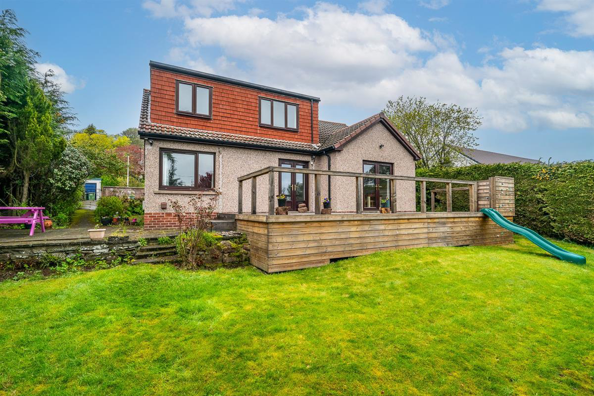 Drumlanrig, 19 Strathmore Avenue, Kirriemuir. DD8 4DJ