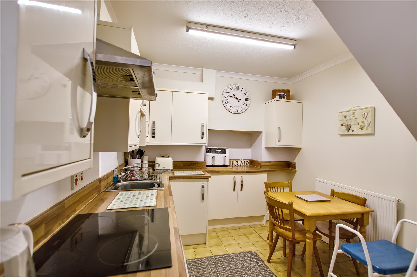 Ebenezer Street, Newcastle Emlyn, photo 11