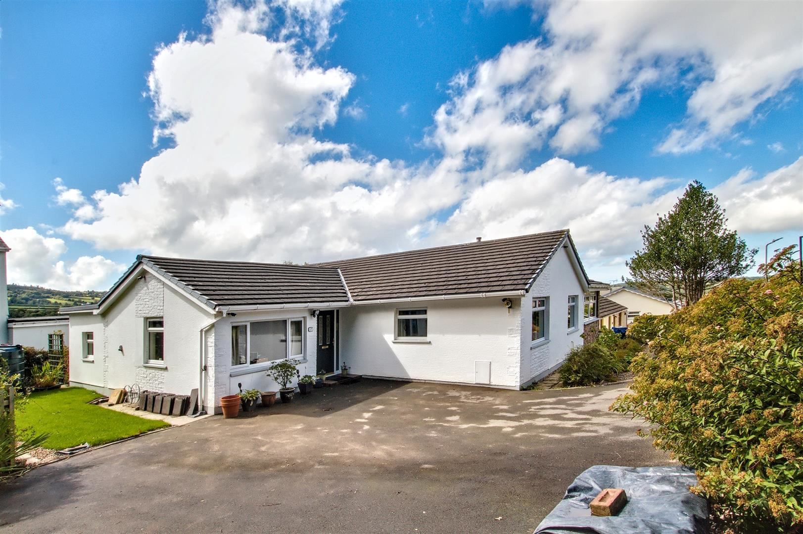 Pentrehedyn, Adpar, Newcastle Emlyn