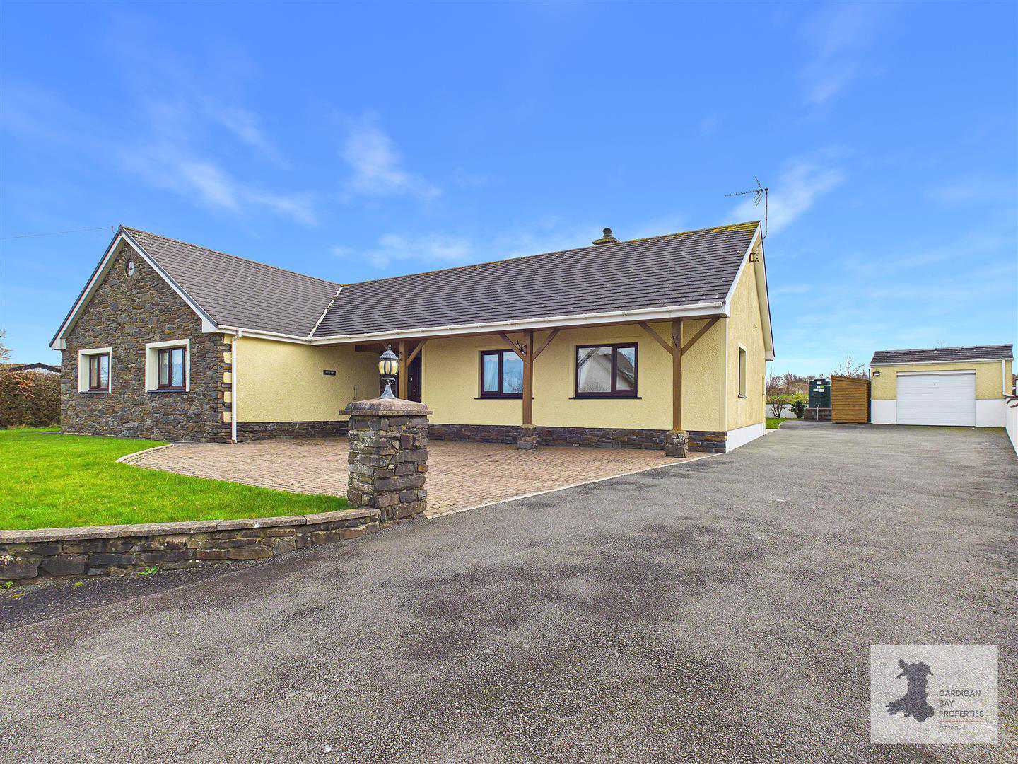 Cross Inn, Llandysul, photo 35