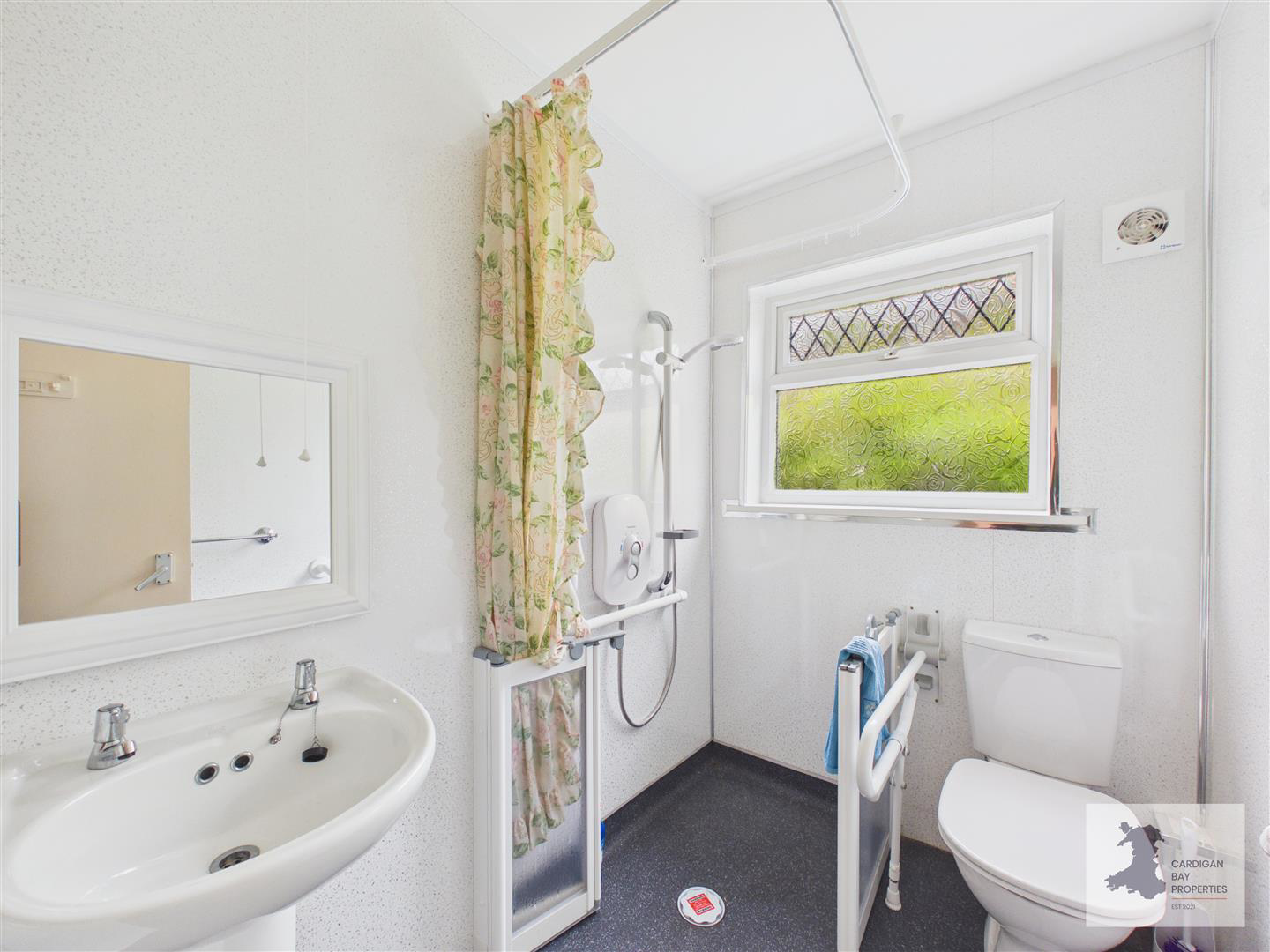 Aberporth, Cardigan, photo 14