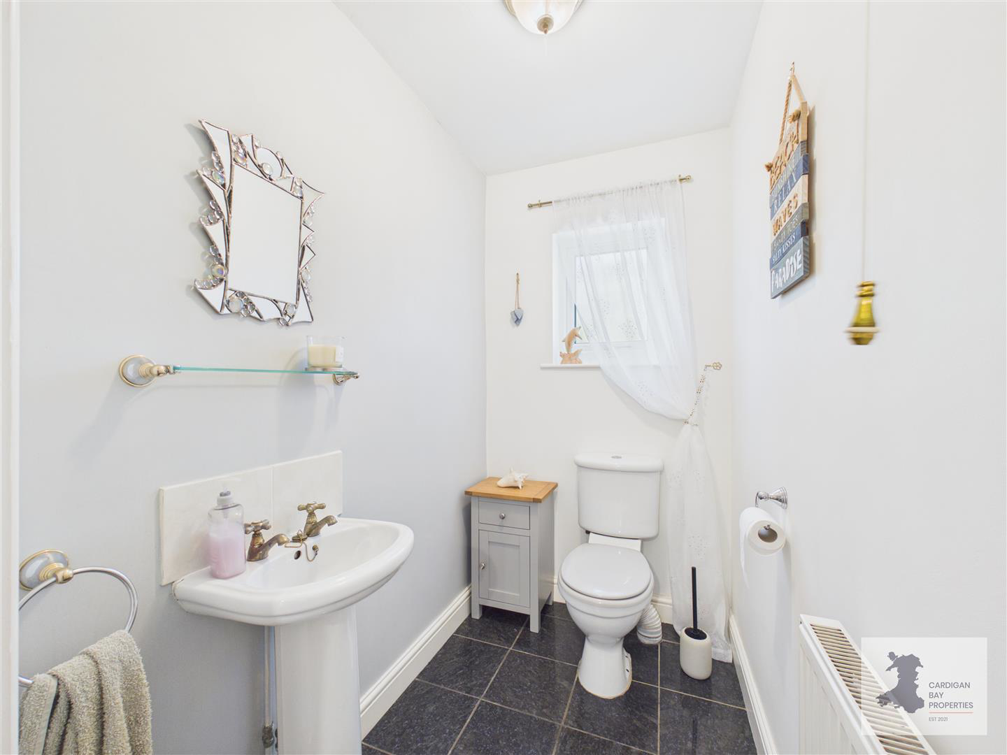 Caemorgan Road, Cardigan, photo 9