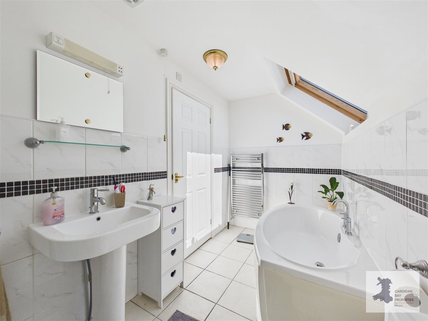 Caemorgan Road, Cardigan, photo 30
