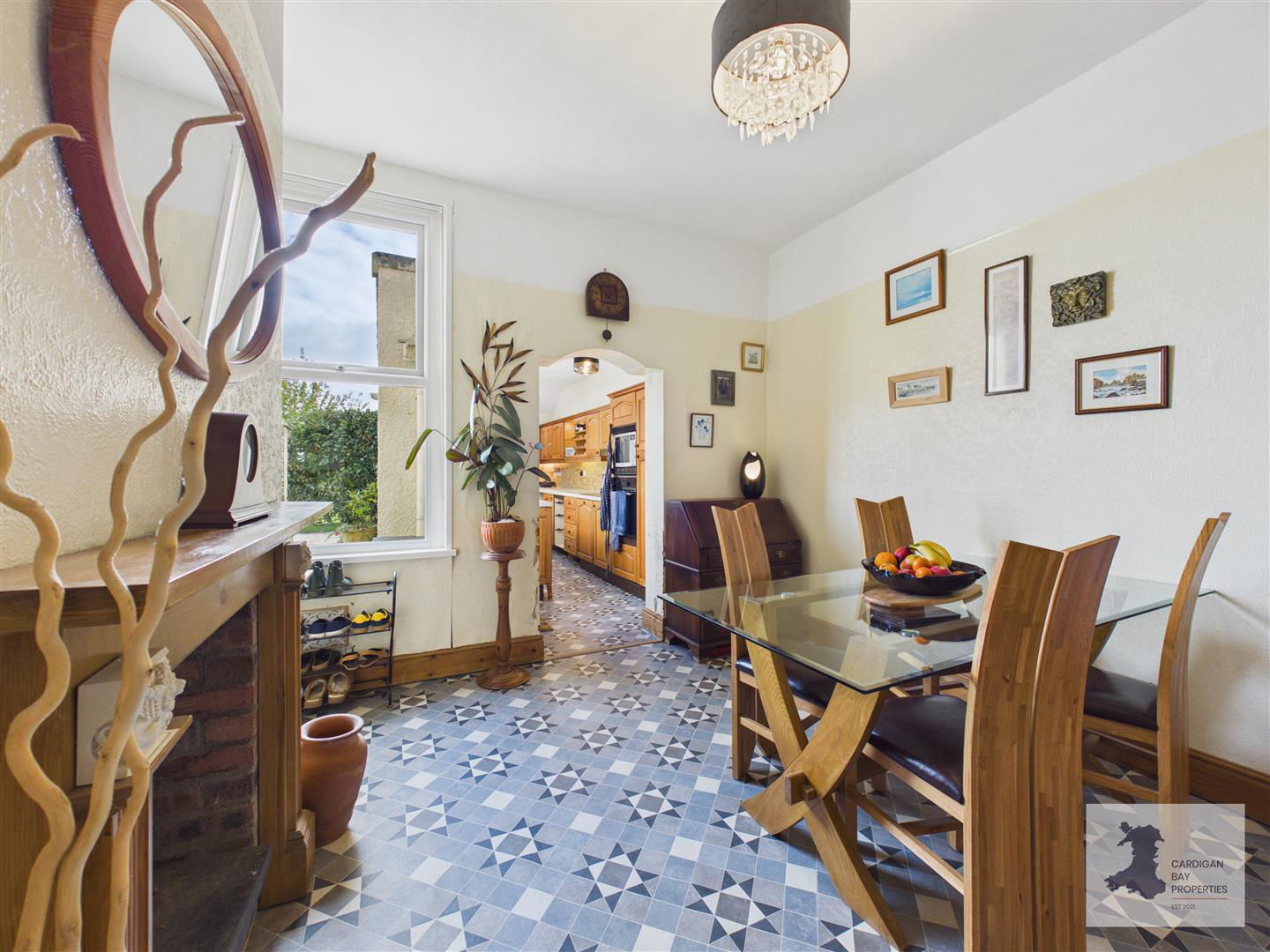Gwbert Road, Cardigan, photo 8