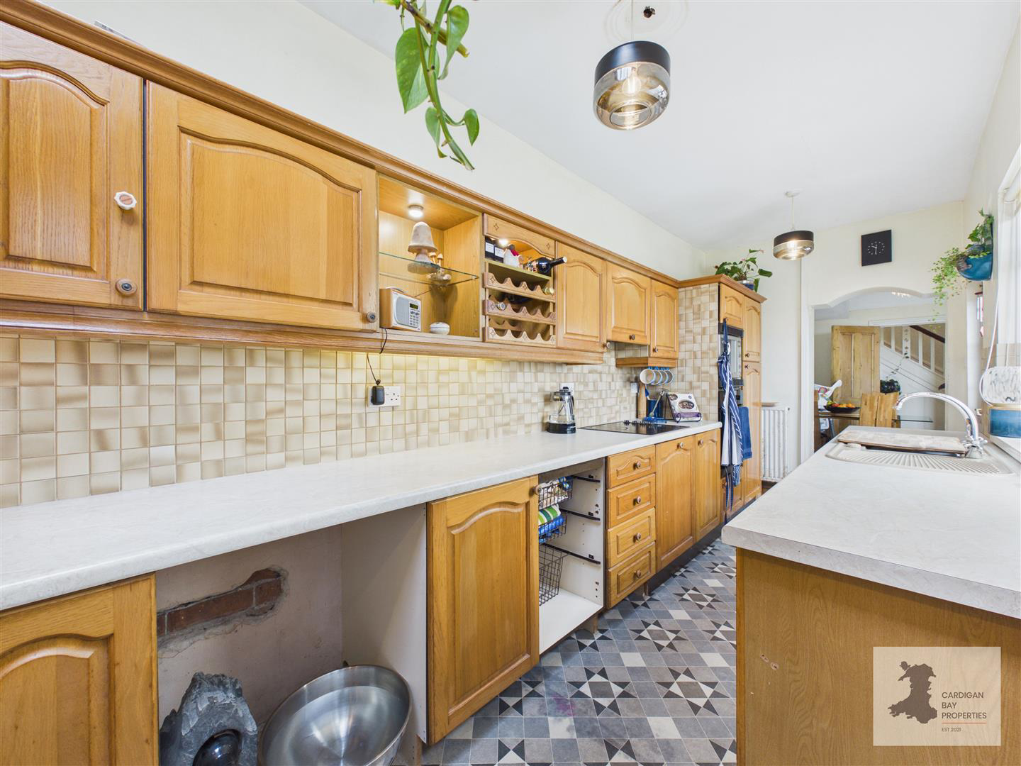 Gwbert Road, Cardigan, photo 11