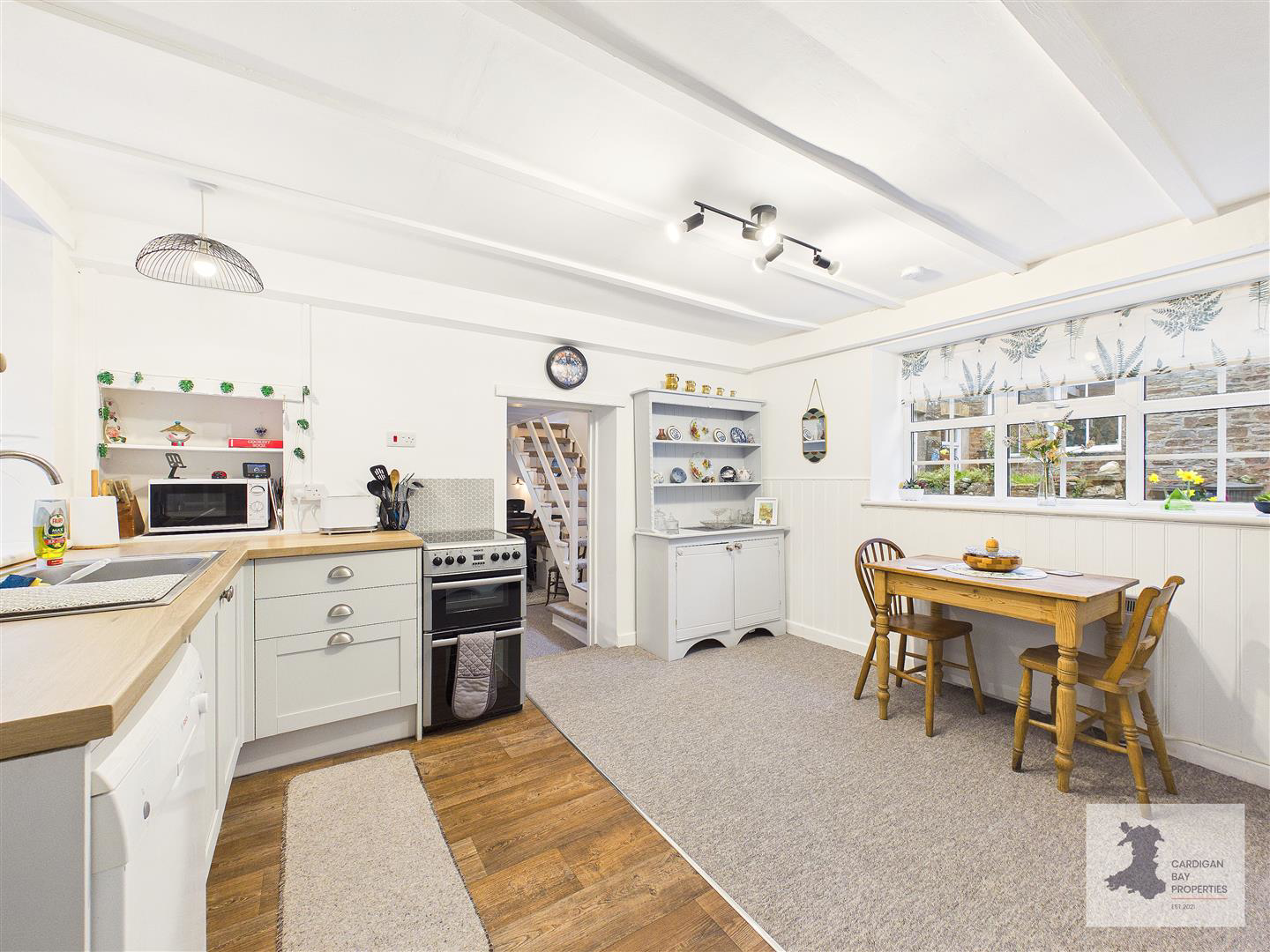 Photo 53