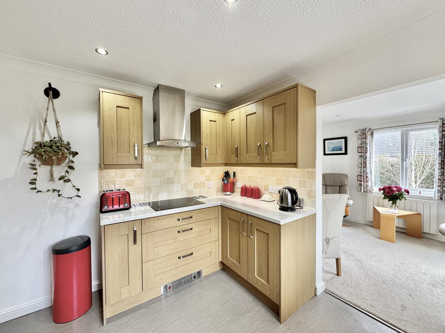 Fir Grove, Carnon Downs, Truro, photo 8