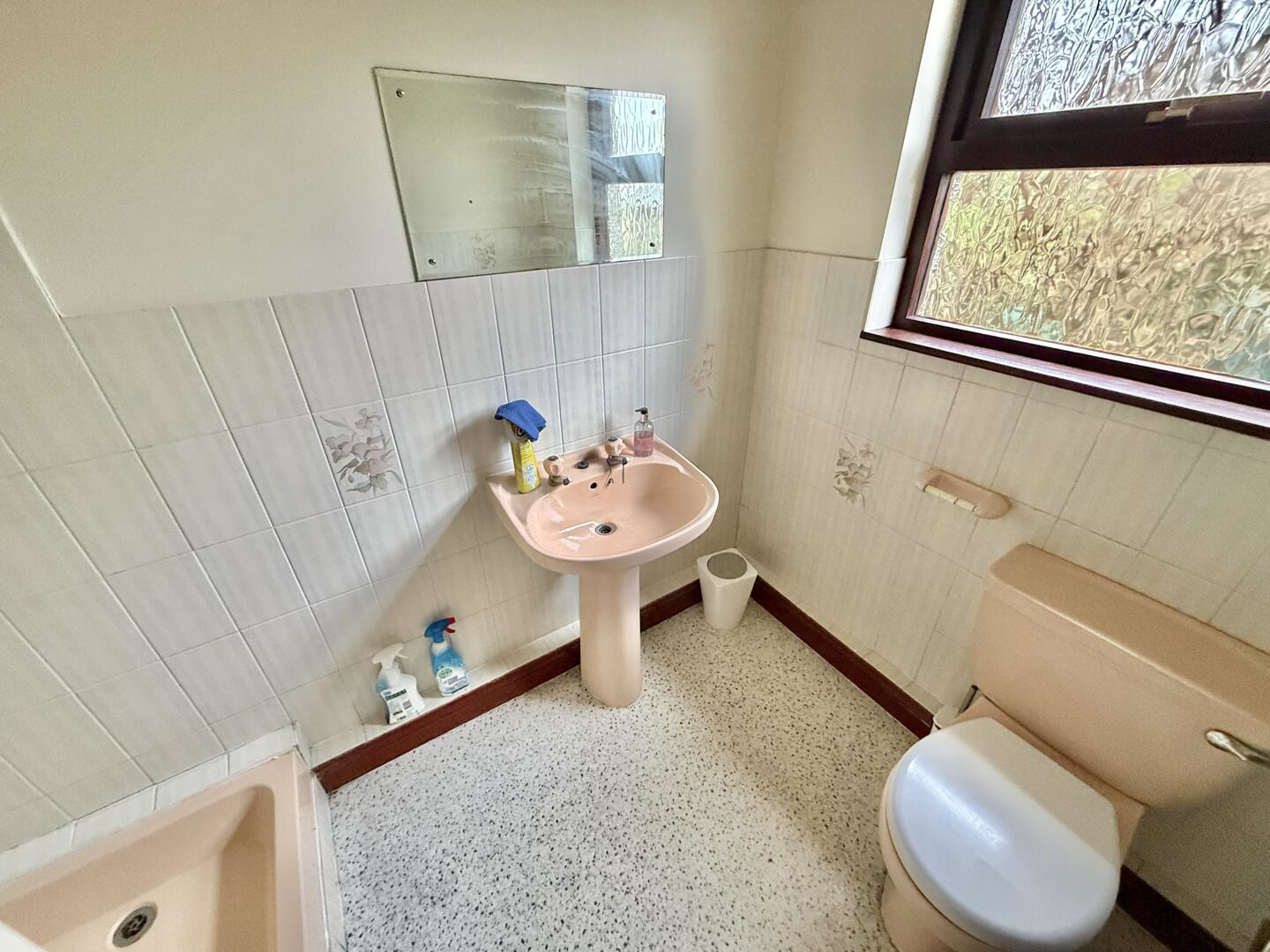 Ensuite
