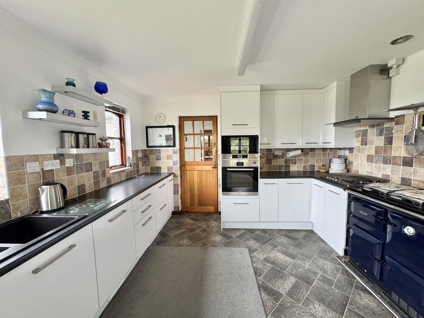 Busveal, Redruth, photo 11