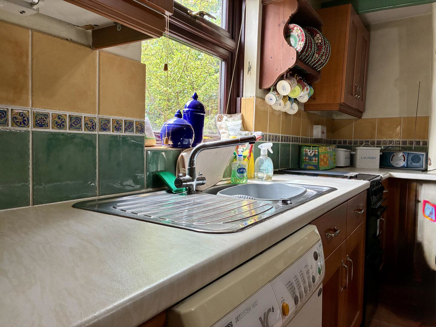 Photo 6