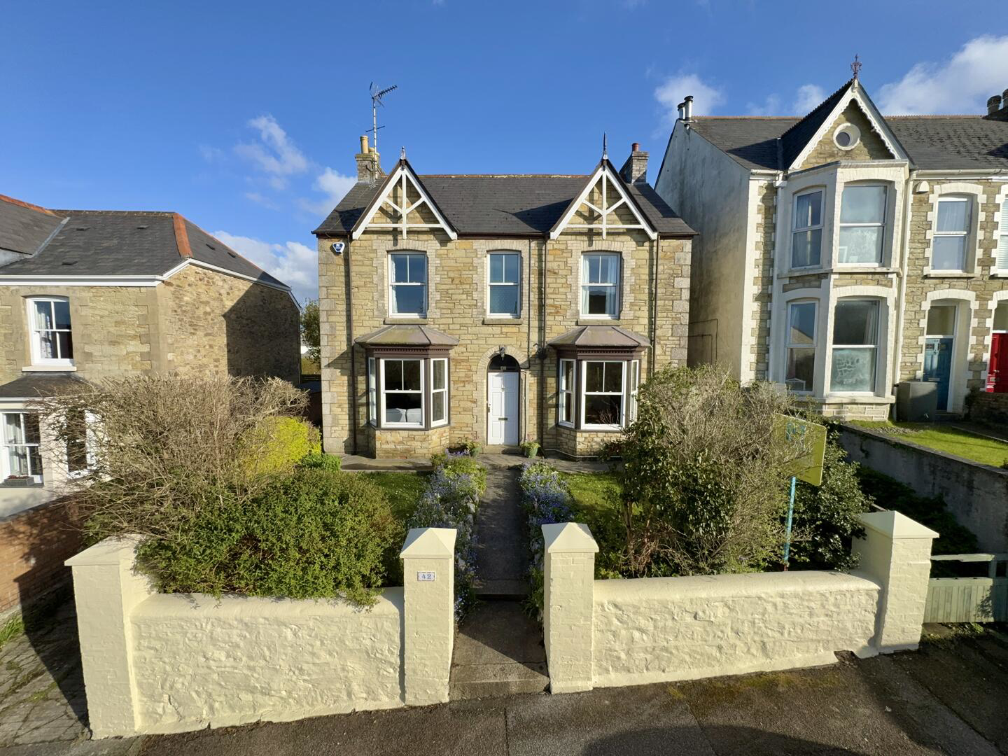 Daniell Road, Truro NO CHAIN