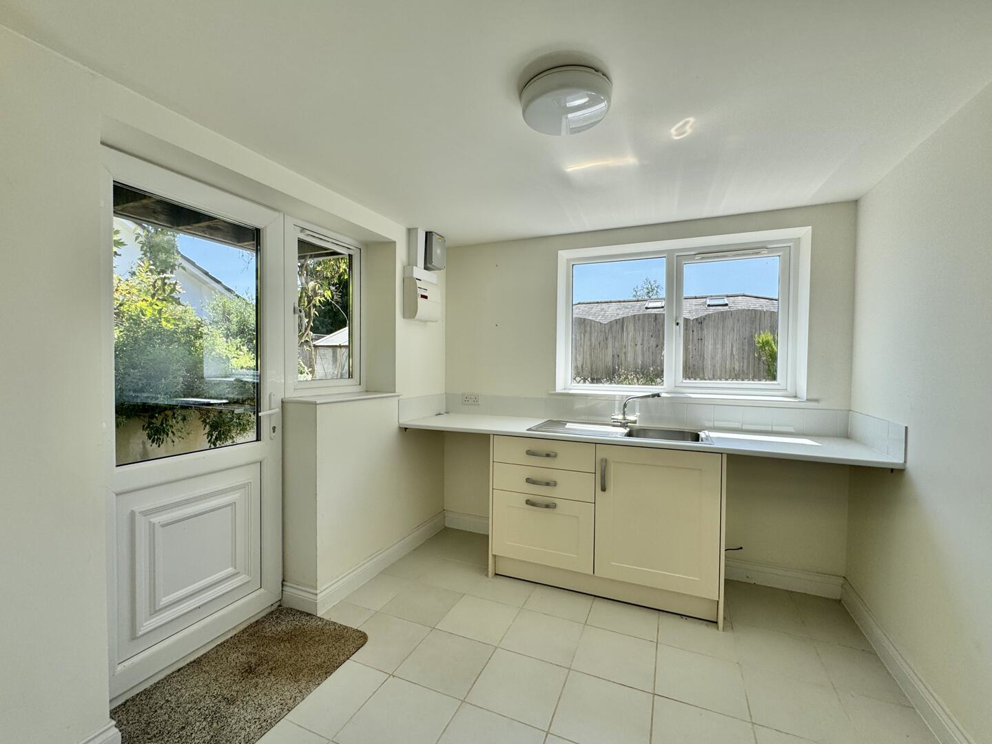 Comprigney Hill, Truro, photo 9