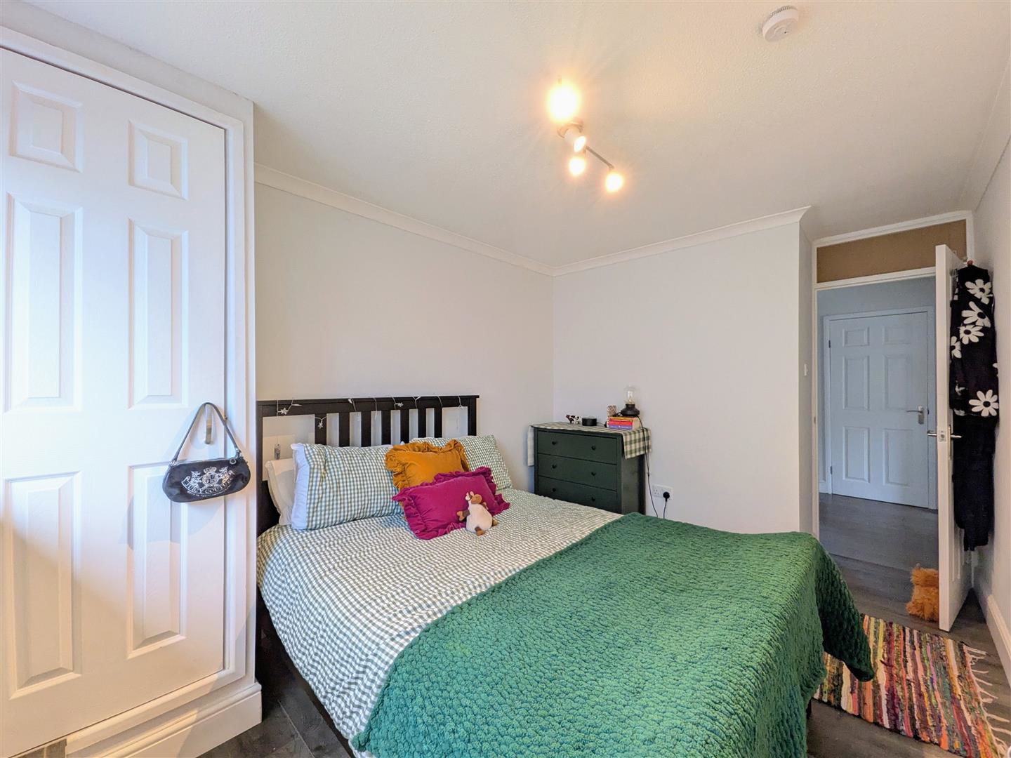 Valley Close, Truro, photo 12