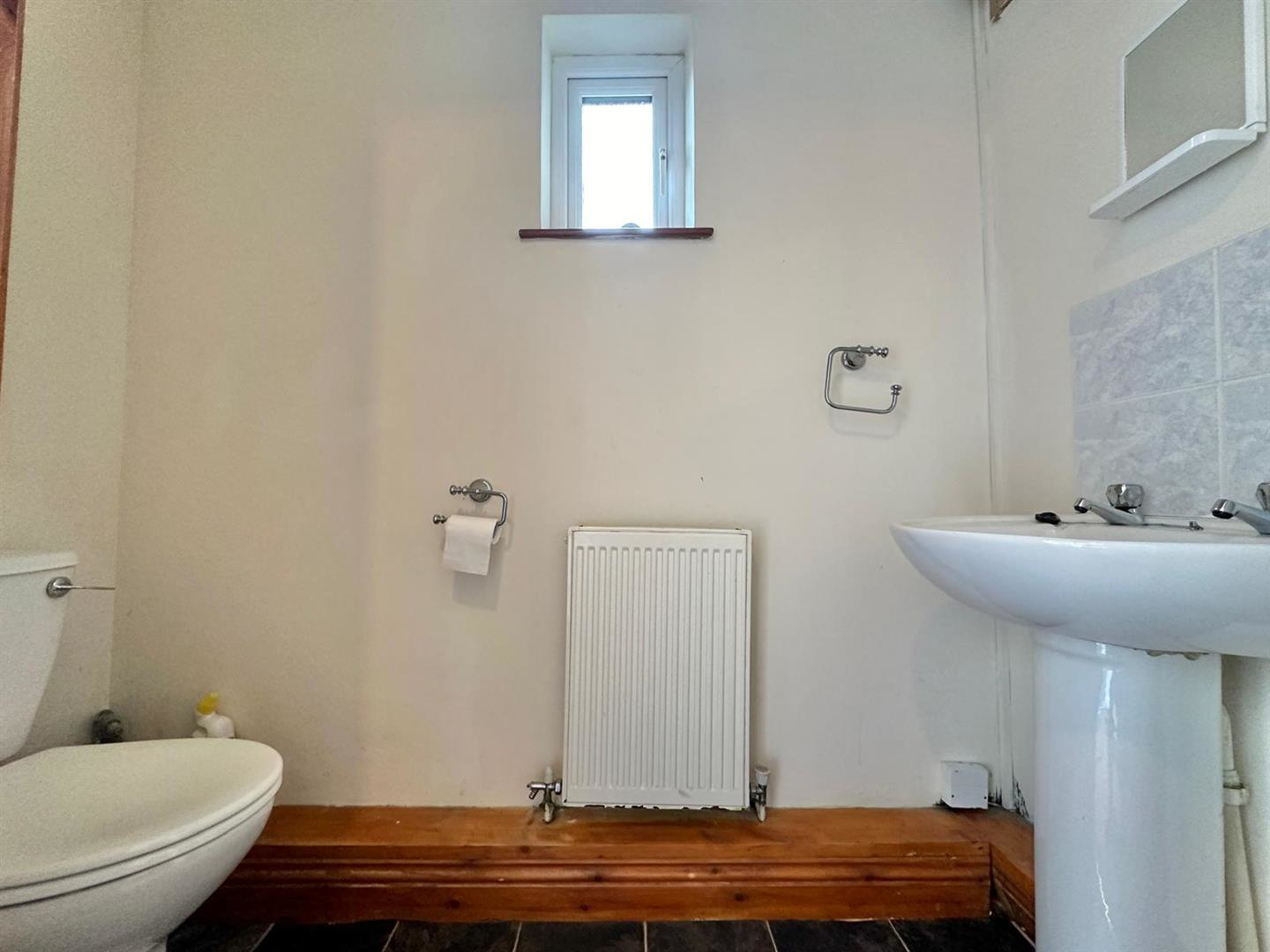 Highburrow Court, Redruth, photo 5