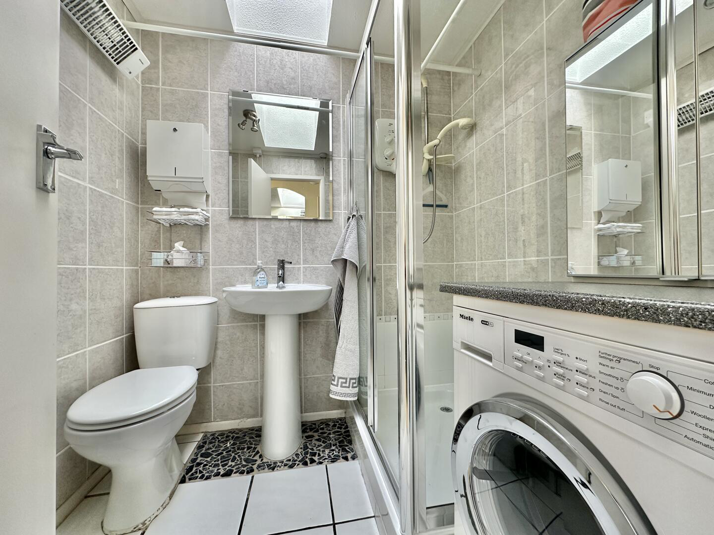 Penhallow Close, Mount Hawke, Truro, photo 7
