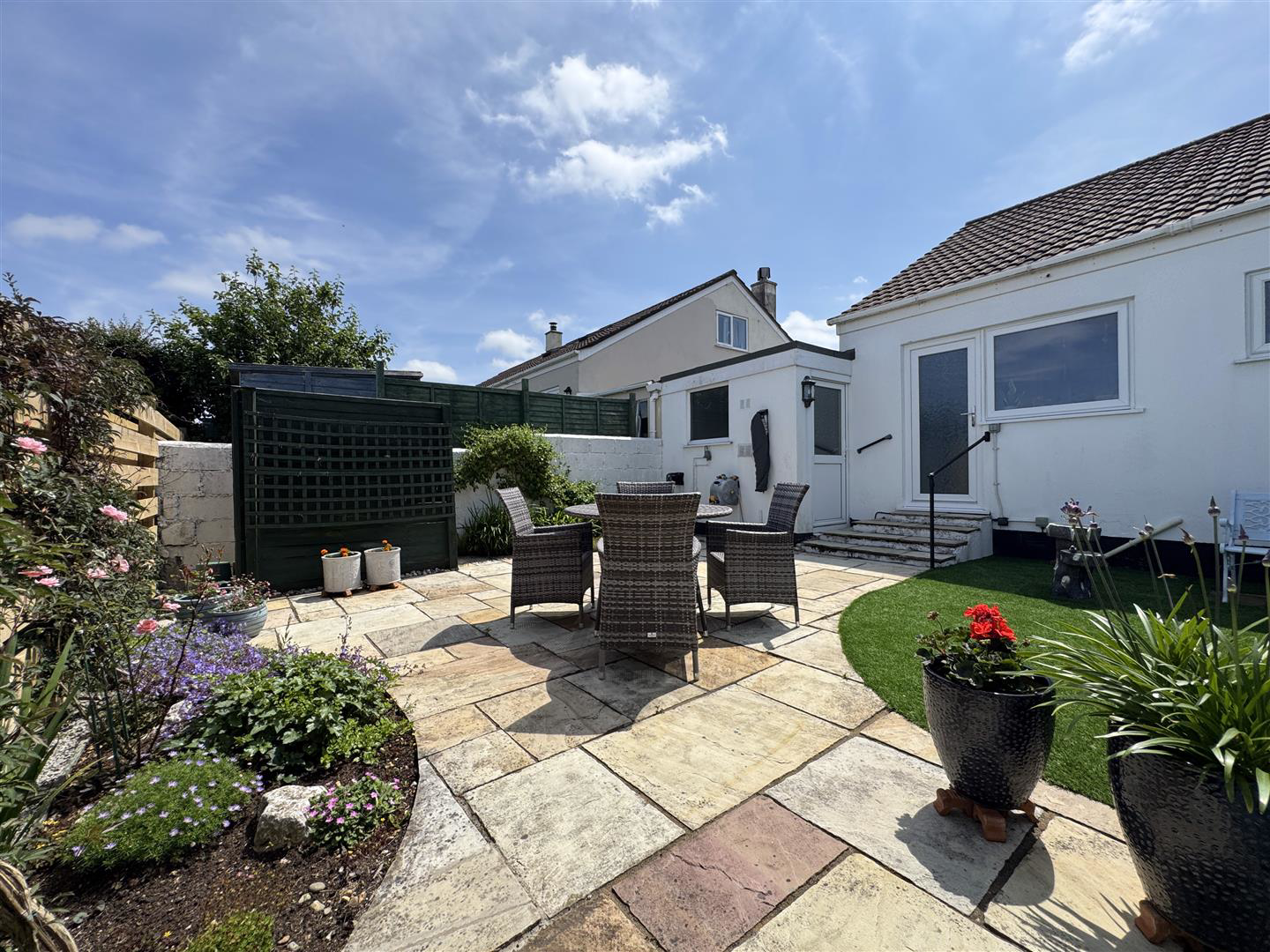 Treneglos, Frogpool, photo 20
