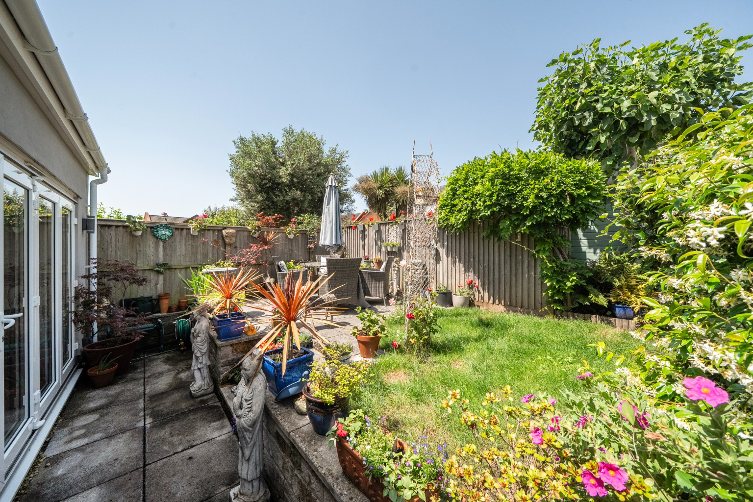 Central Wells with parking and manageable garden, photo 23