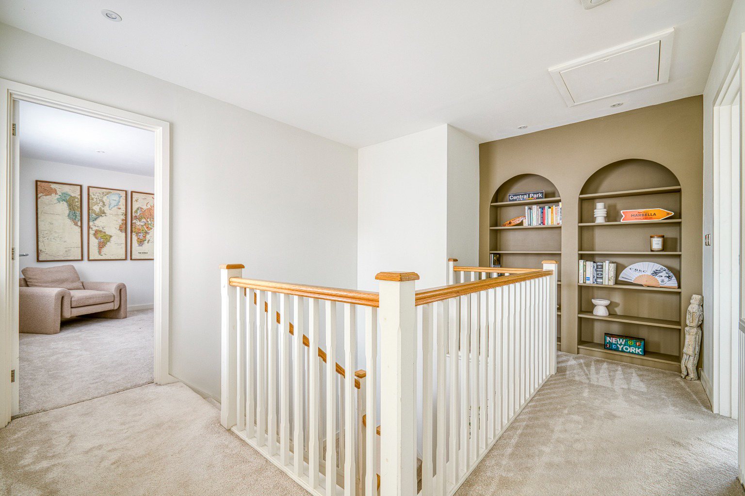 Exclusive enclave, Brent Knoll, photo 20