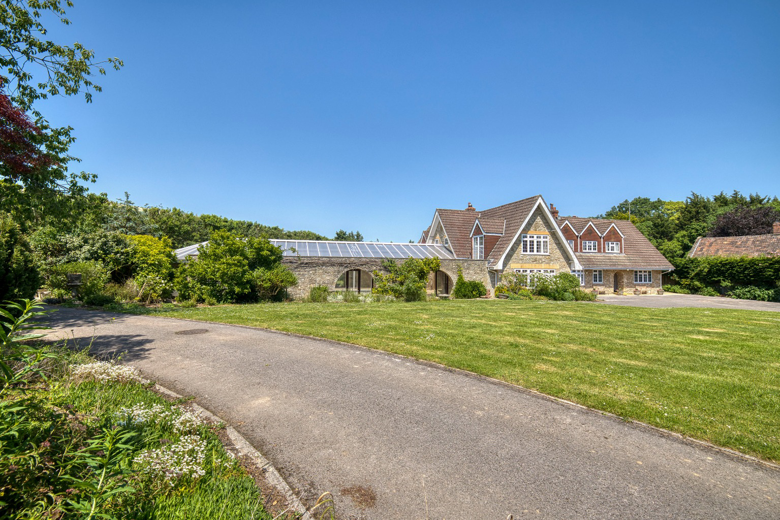 Edge of market town, between Wells and Frome